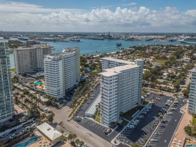 1920 S Ocean Dr 208 Property Photo 29