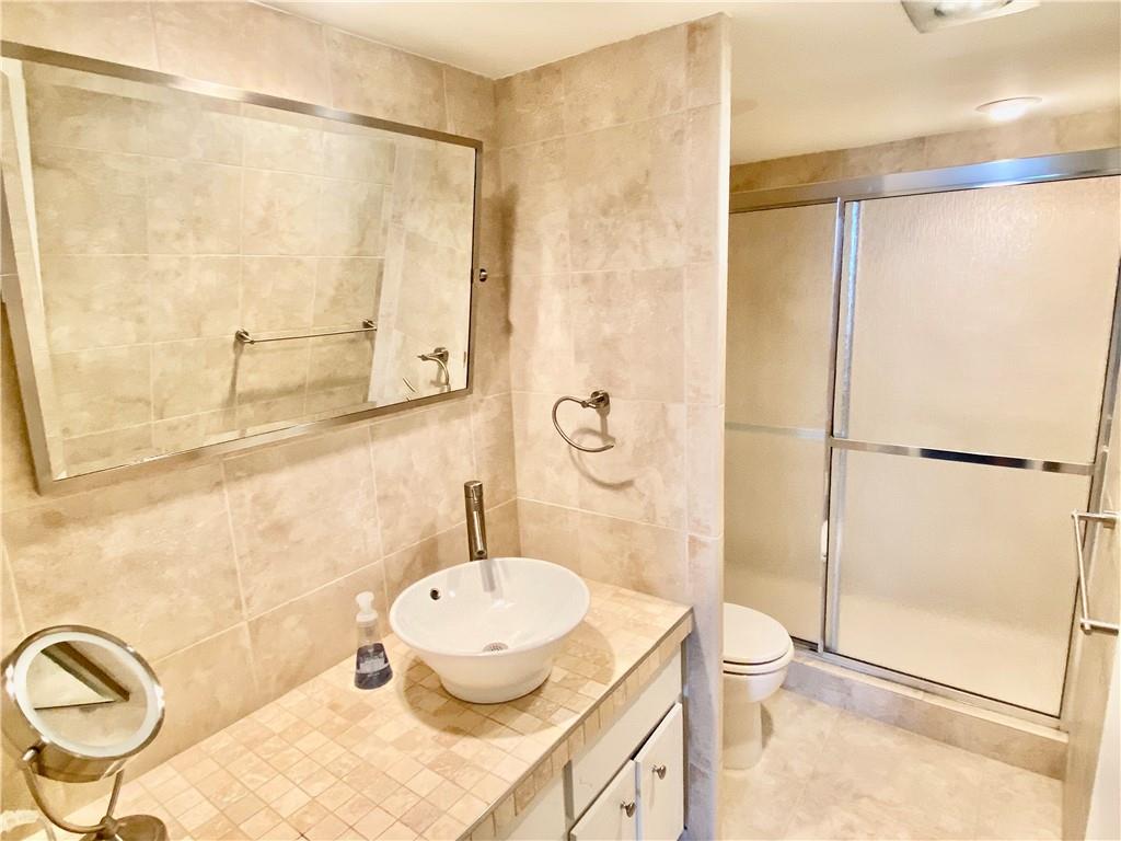 1 Las Olas Circle 1413 Property Photo 13