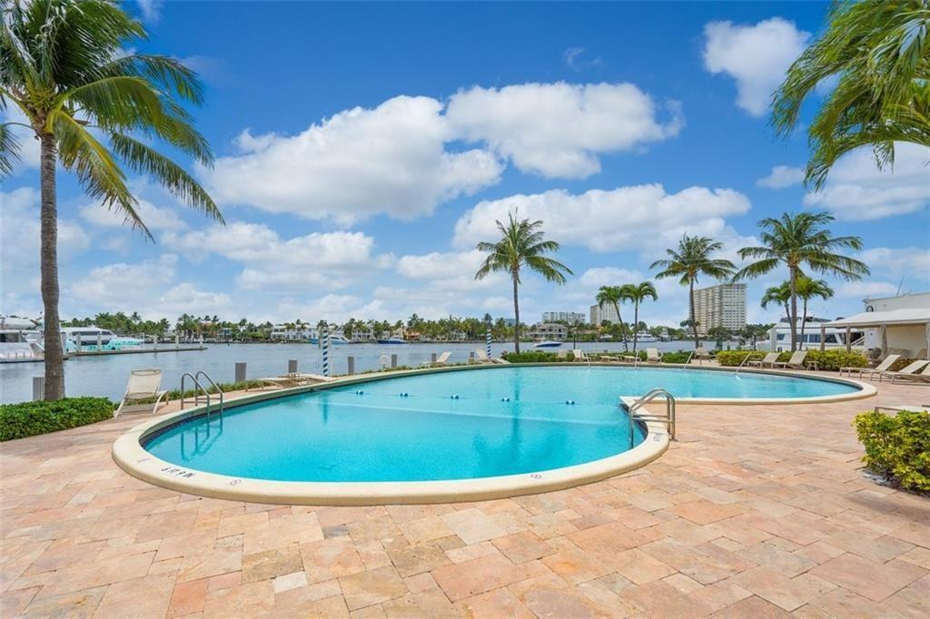1 Las Olas Circle 1413 Property Photo 33