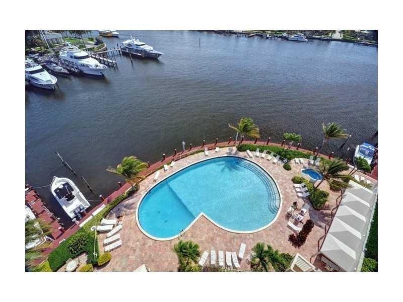 1 Las Olas Circle 1413 Property Photo 34