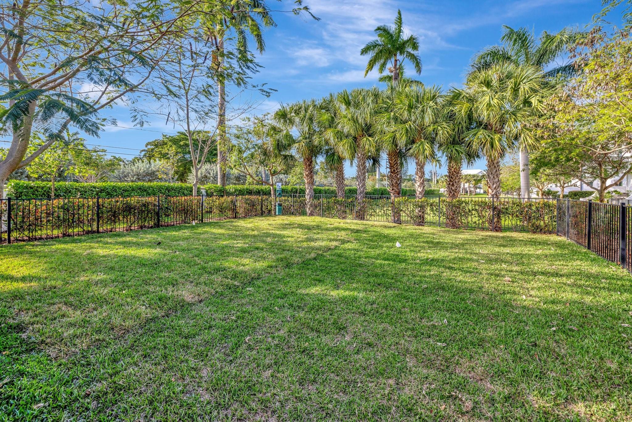 4509 E Aqua Bella Ln 4509 Property Photo 29