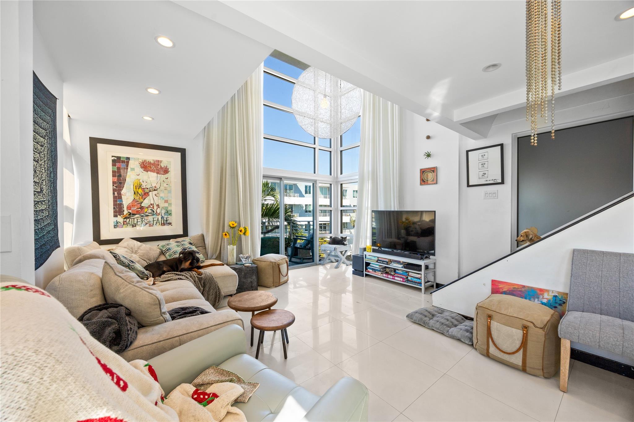 7744 Collins Ave 20 Property Photo 10