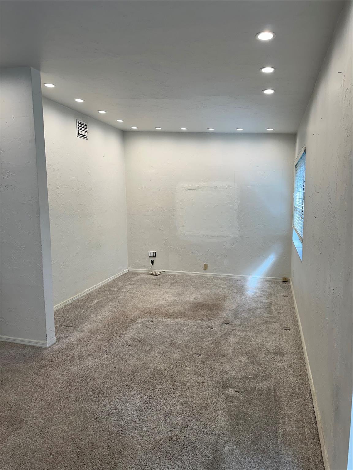 1601 Sw 12th Ct Property Photo 6