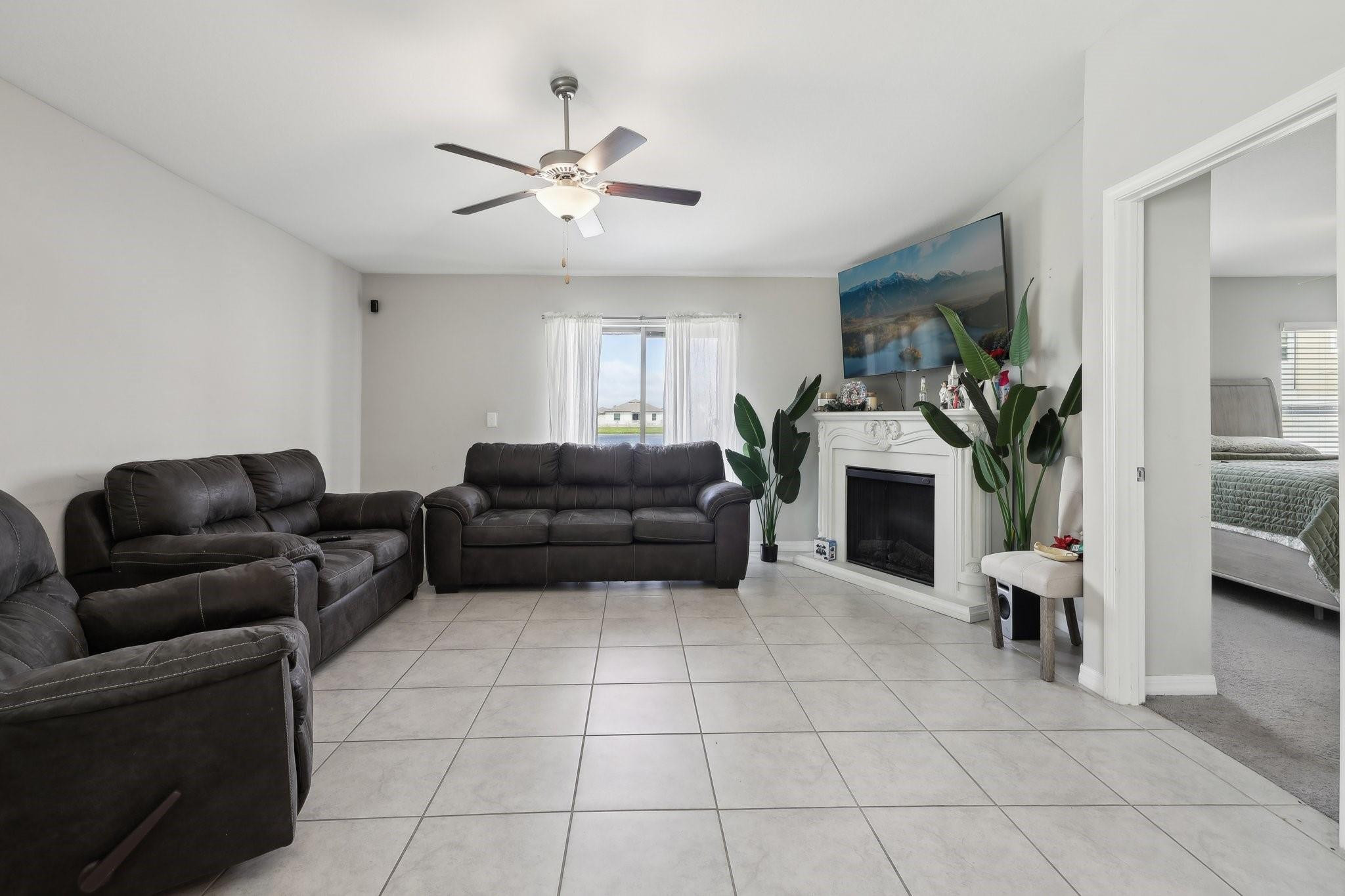 16621 Sunburst Lake Street Property Photo 2