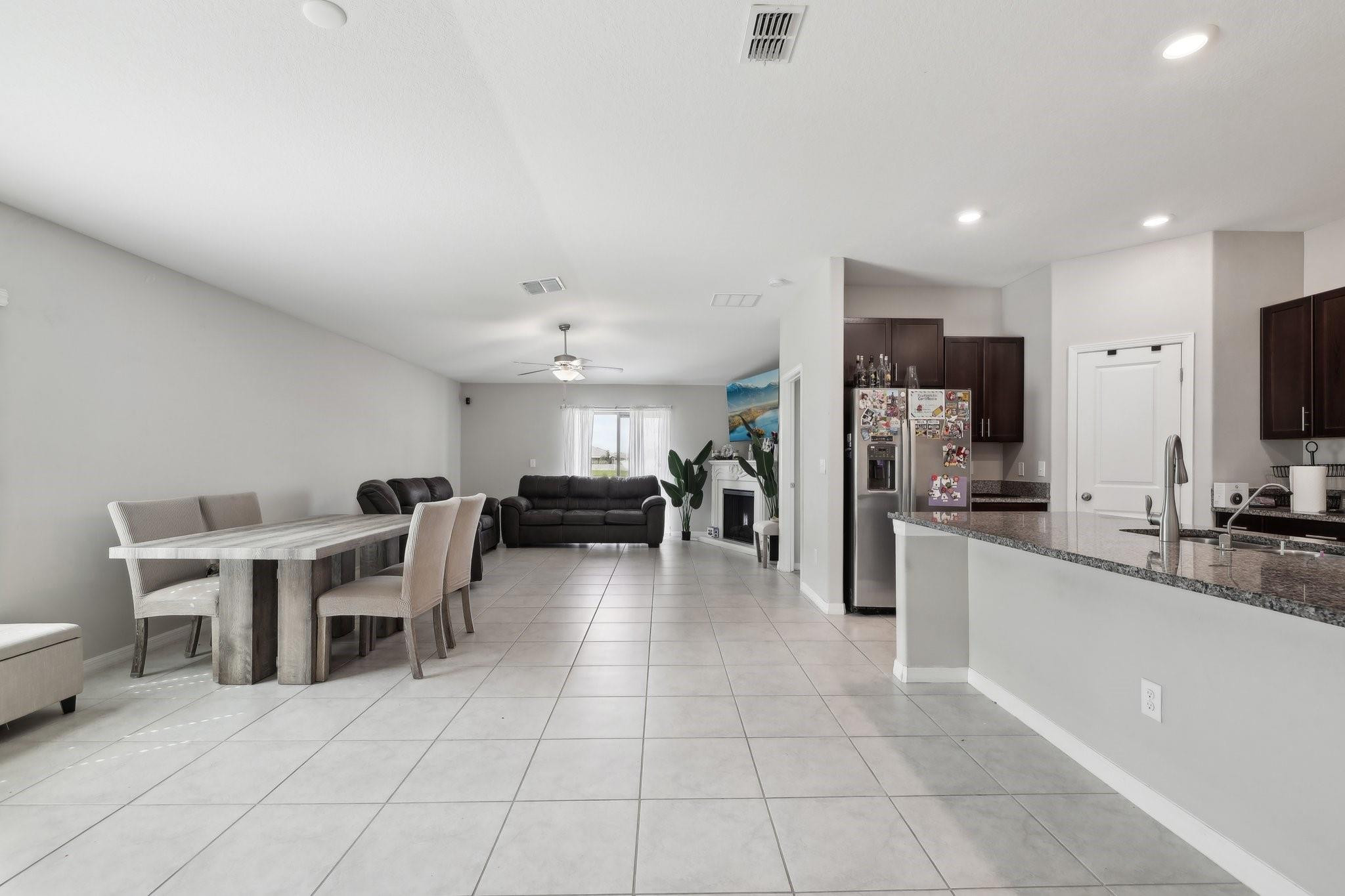 16621 Sunburst Lake Street Property Photo 5