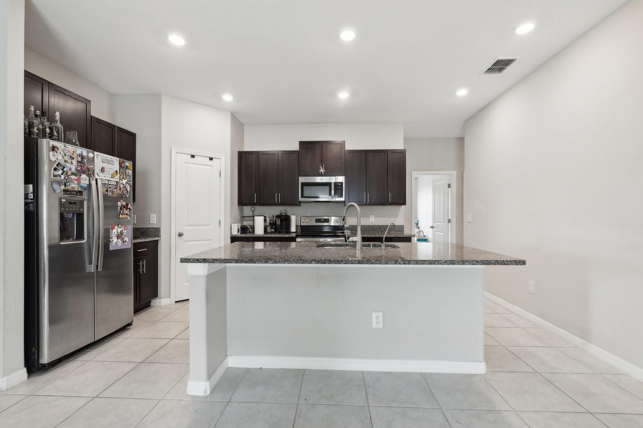 16621 Sunburst Lake Street Property Photo 10