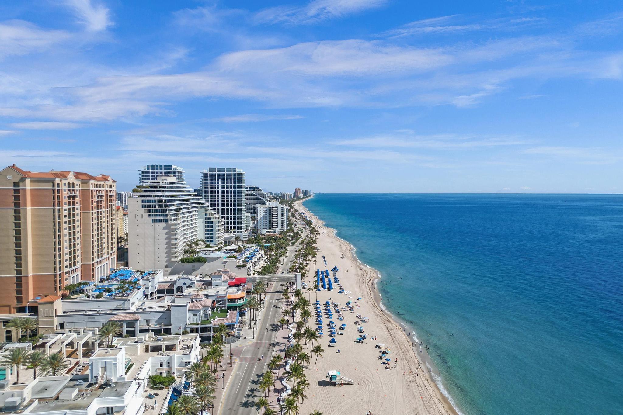 200 S Birch Rd 101 Property Photo 3