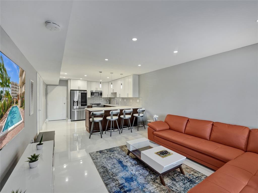 200 S Birch Rd 101 Property Photo 7