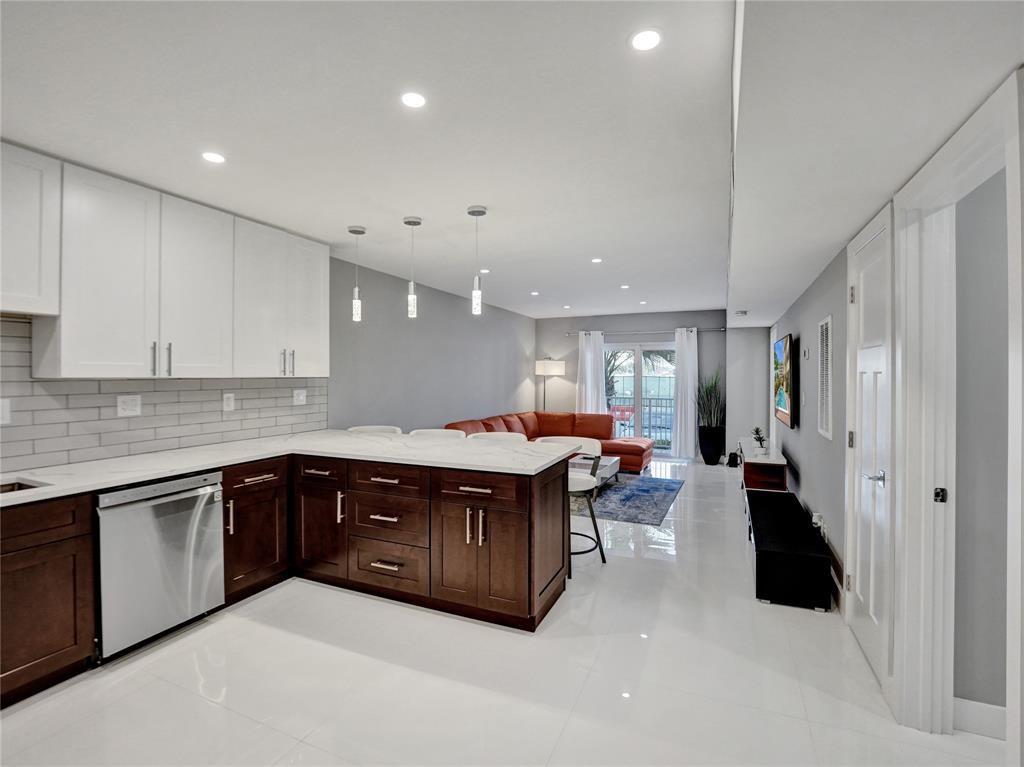 200 S Birch Rd 101 Property Photo 11