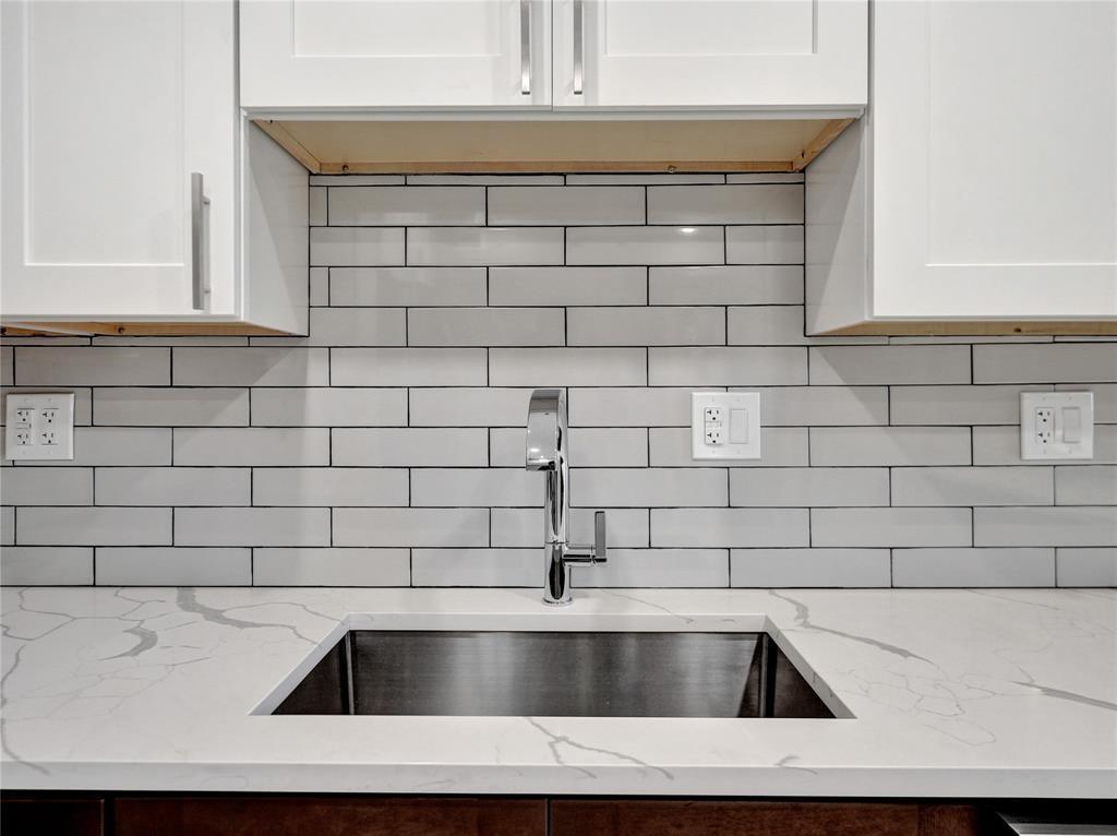 200 S Birch Rd 101 Property Photo 19