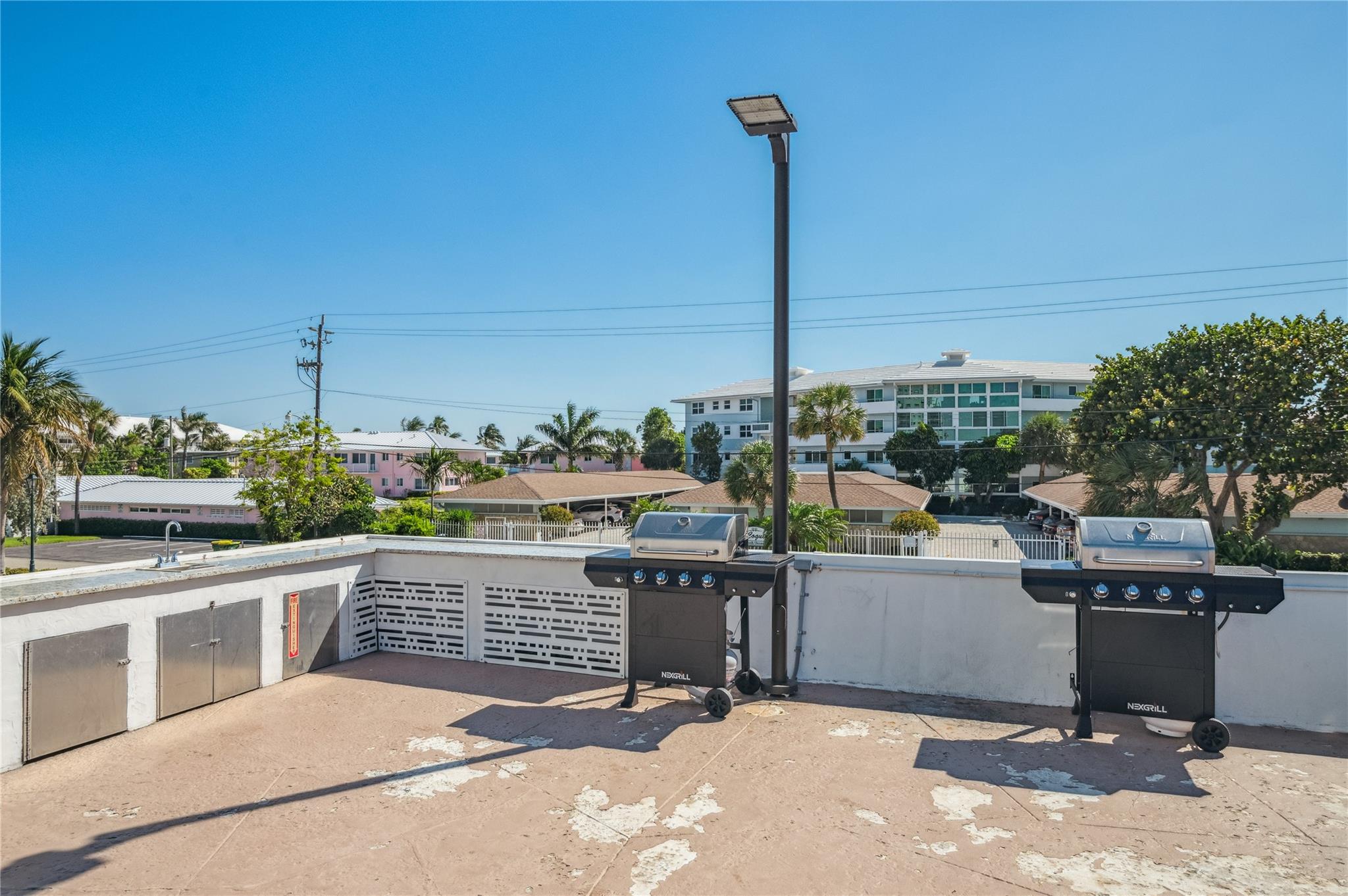 1900 S Ocean Dr 905 Property Photo 31