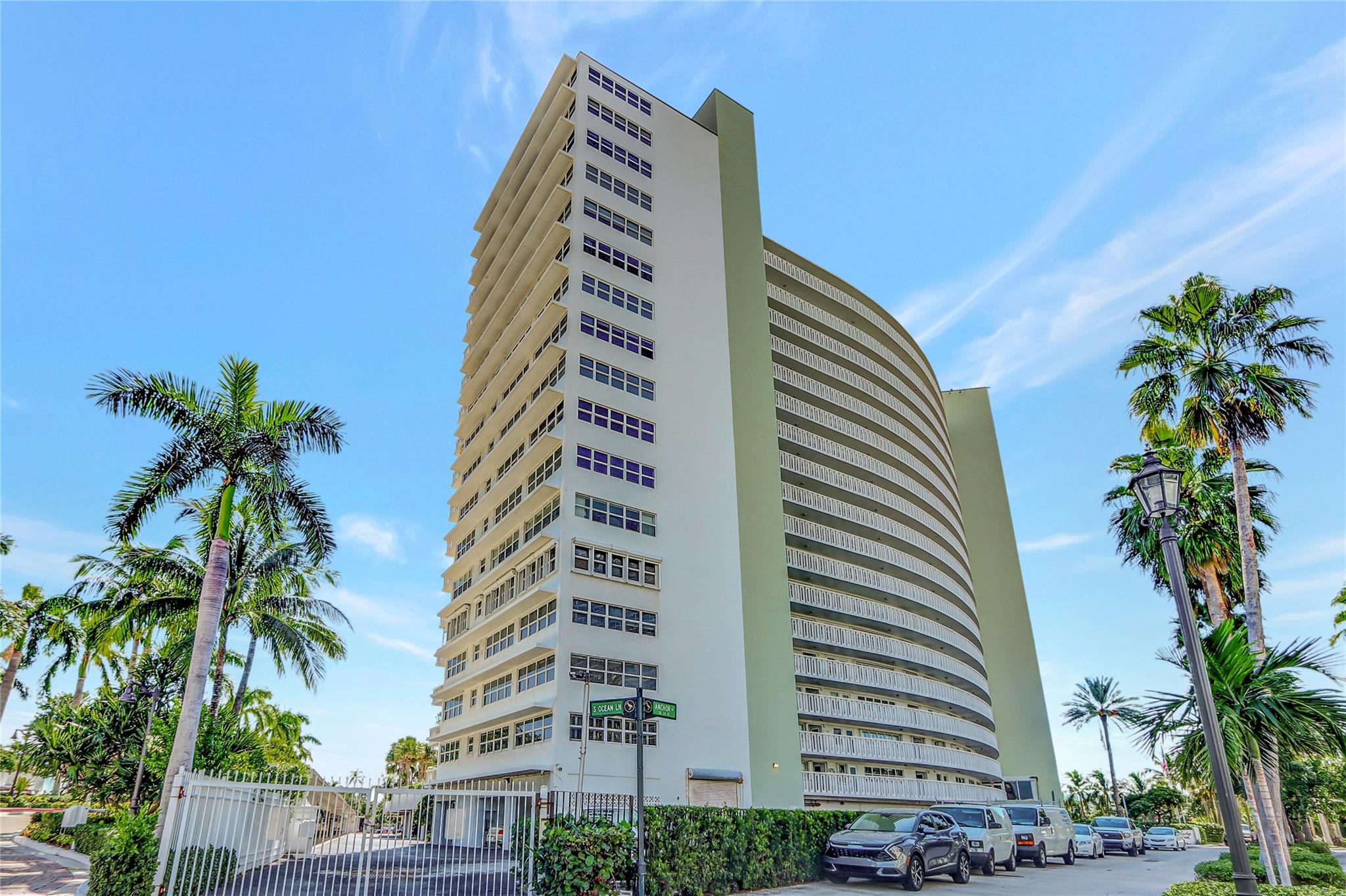 2000 S Ocean Dr 909 Property Photo 19