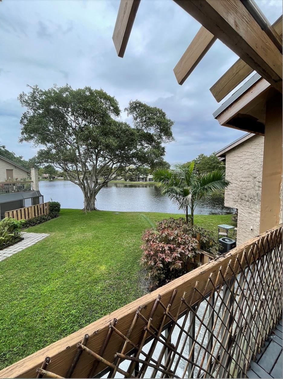 134 Wimbledon Lake Dr . Property Photo 14
