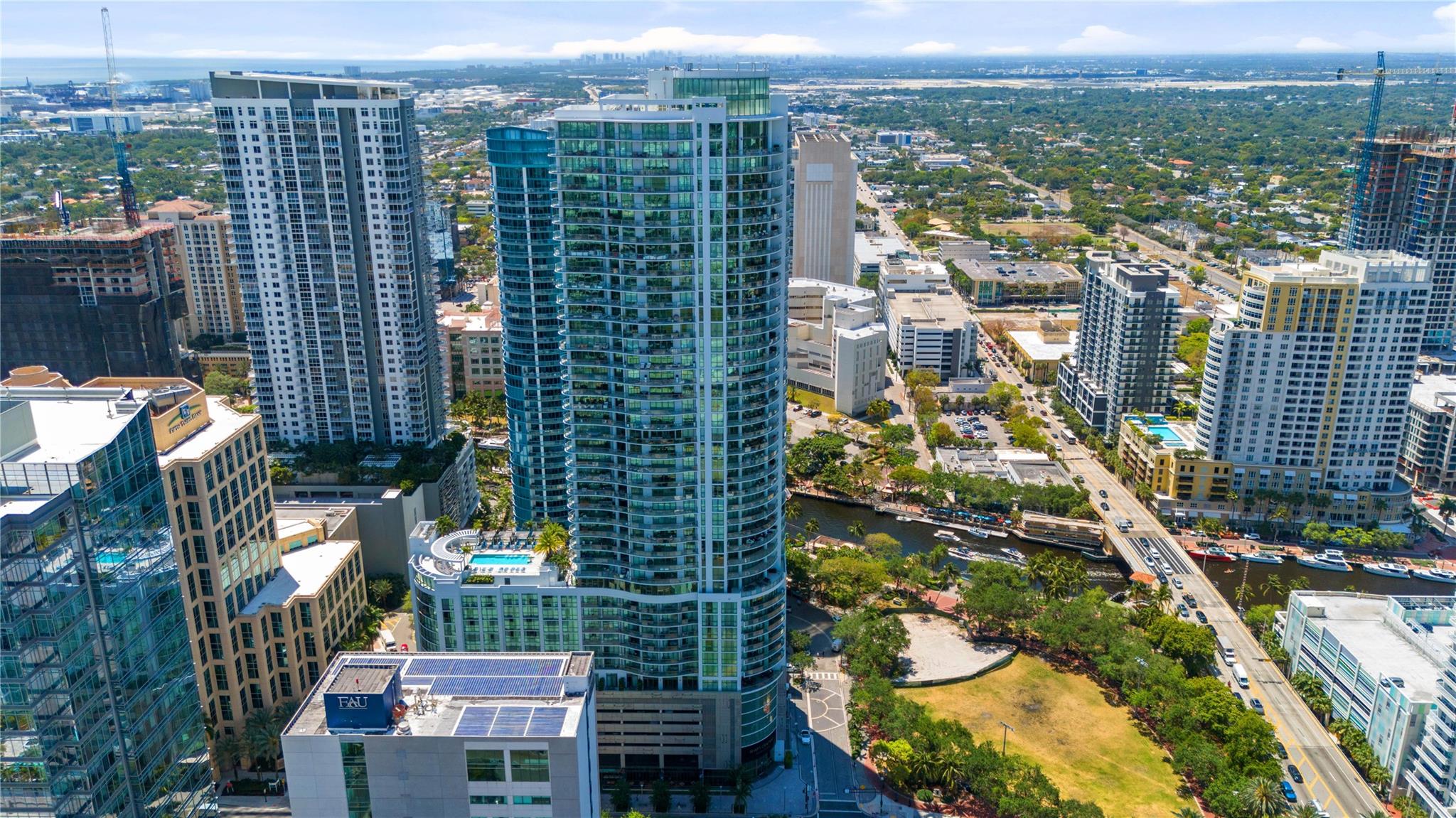 100 E Las Olas Blvd 4504 Property Photo 34