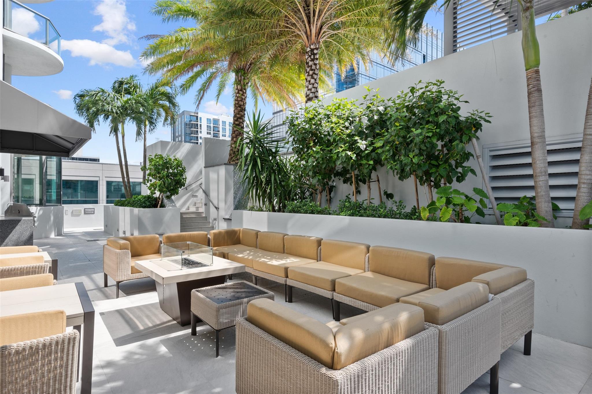 100 E Las Olas Blvd 4504 Property Photo 39