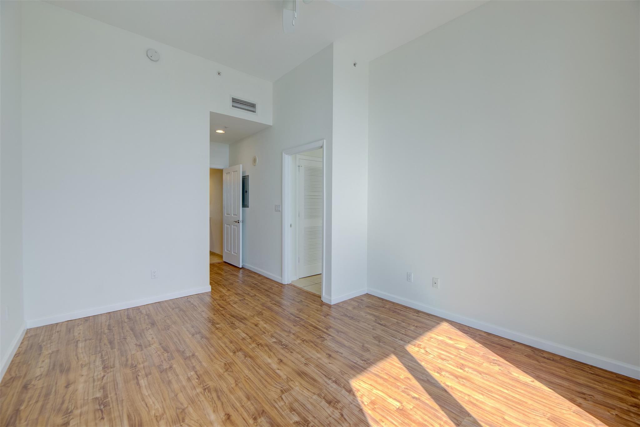 511 Se 5th Ave 1913 Property Photo 17