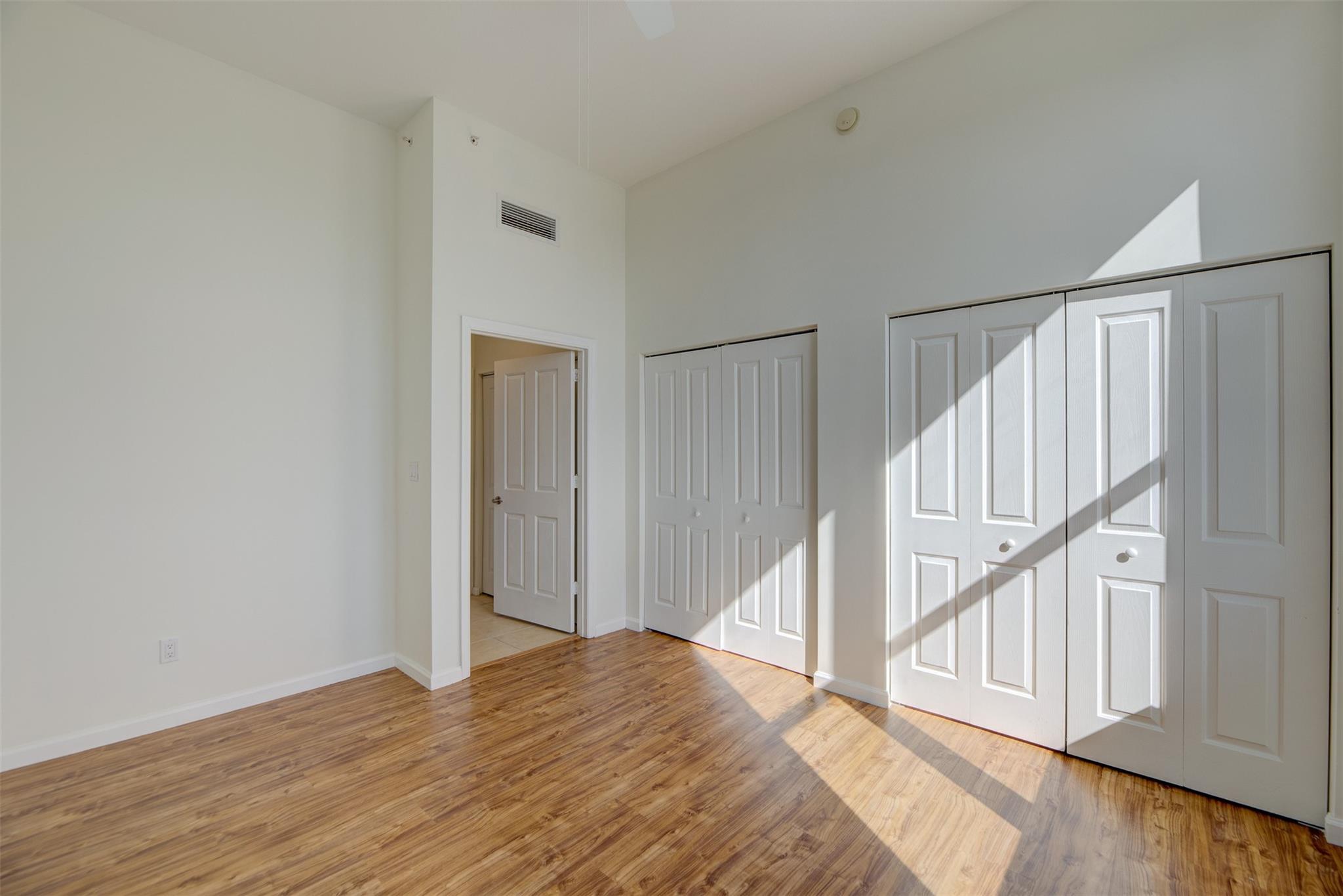 511 Se 5th Ave 1913 Property Photo 23