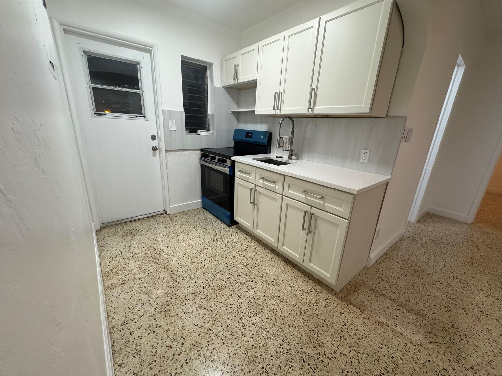 1204 W Las Olas Blvd Property Photo 5
