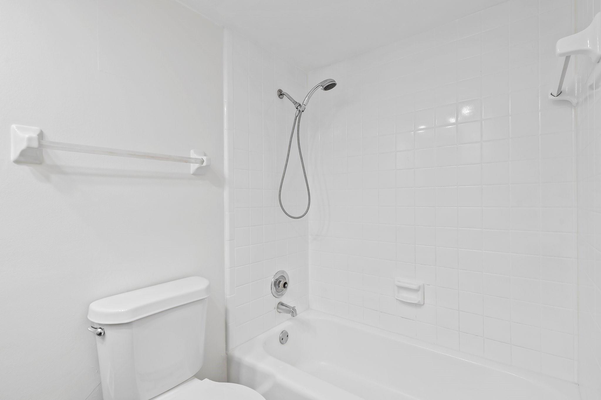 1050 Se 15th St 308 Property Photo 15