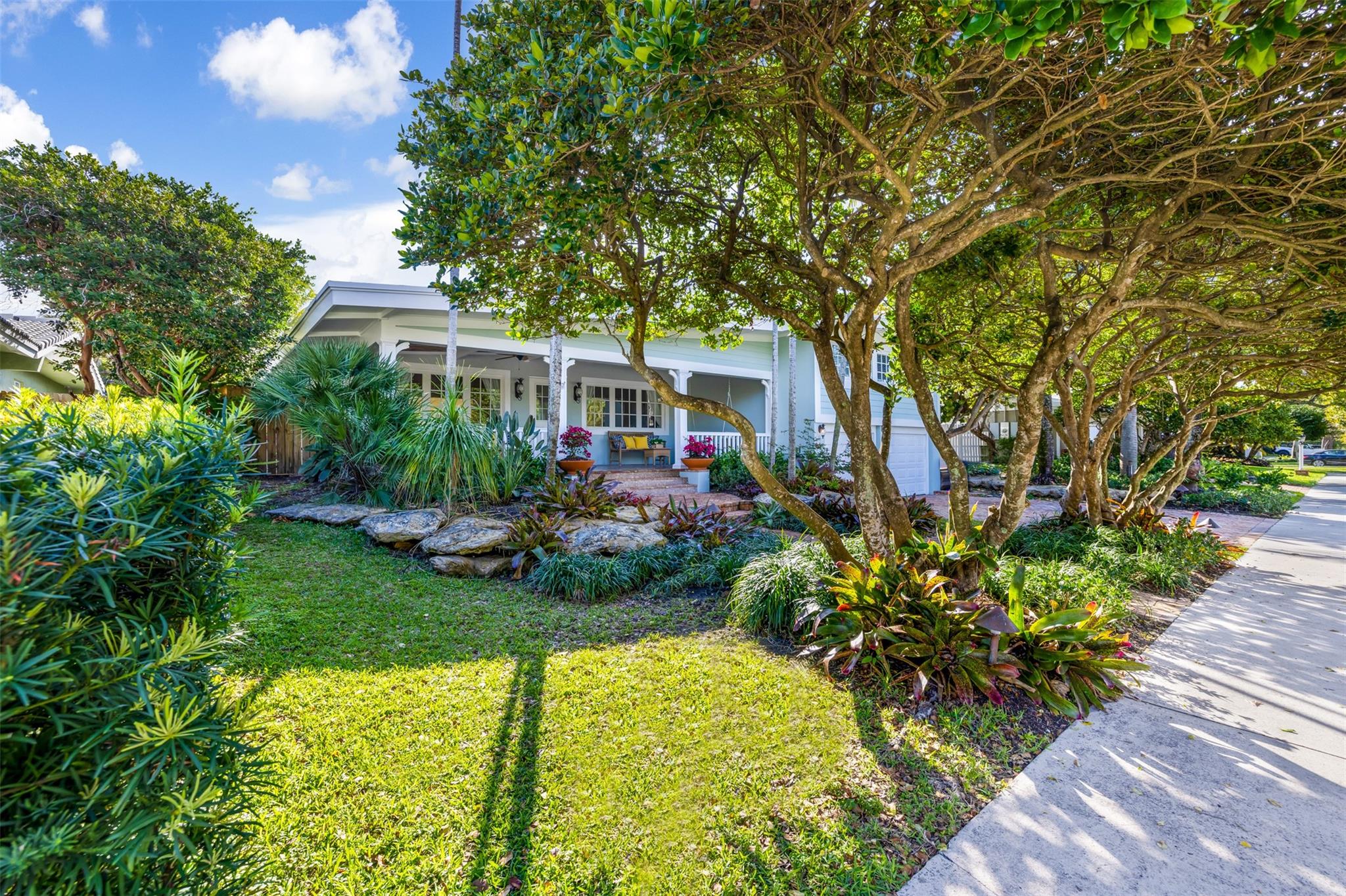 1900 Admirals Way Property Photo 45