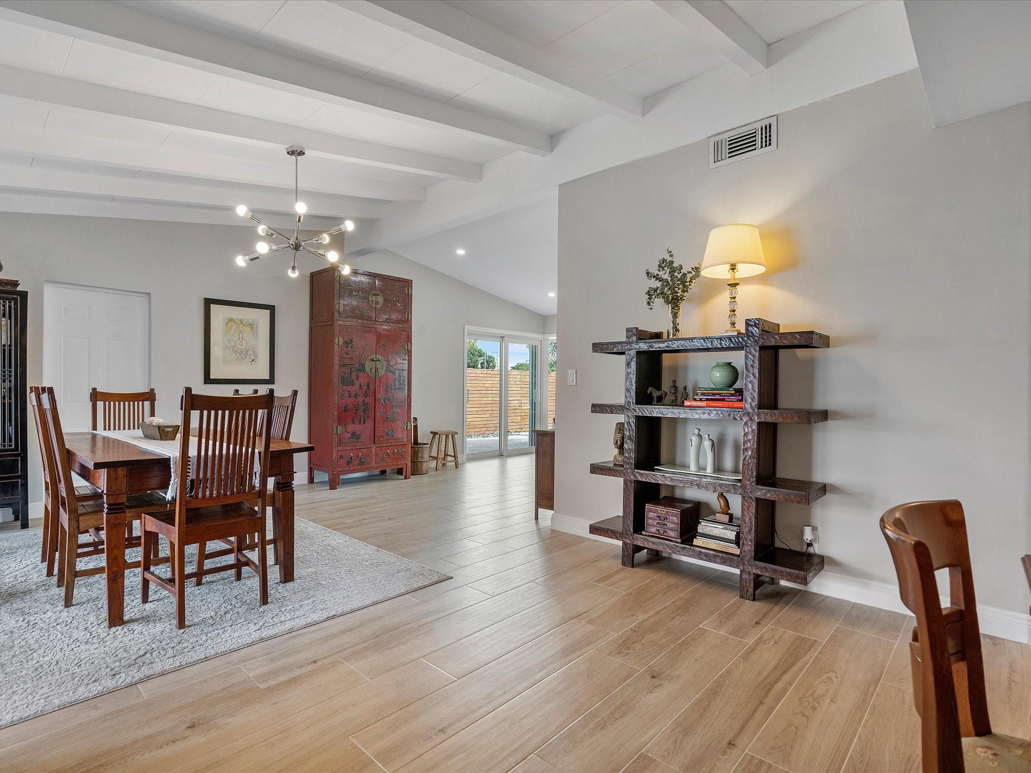 2430 Cat Cay Ln Property Photo 9