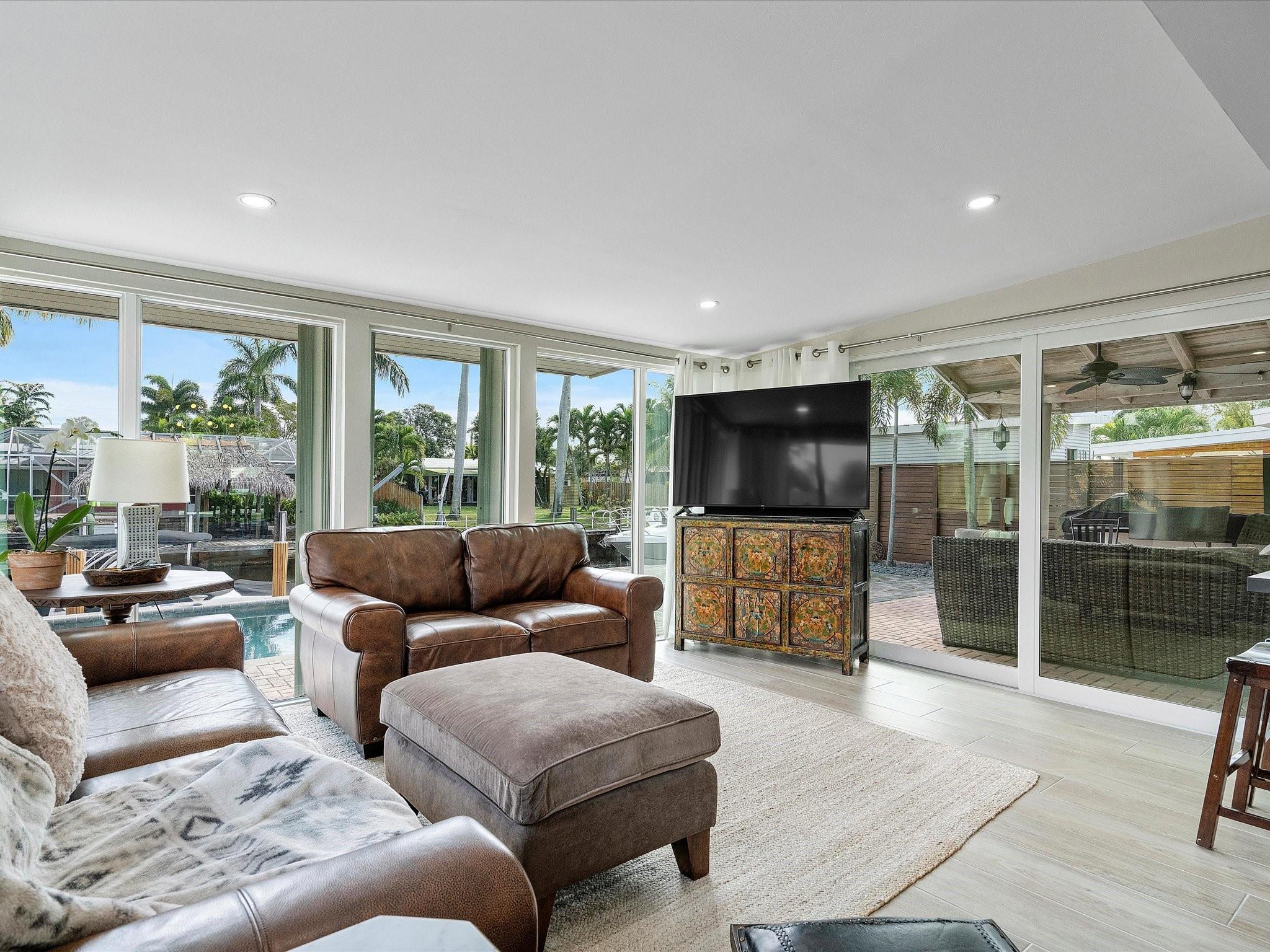2430 Cat Cay Ln Property Photo 16