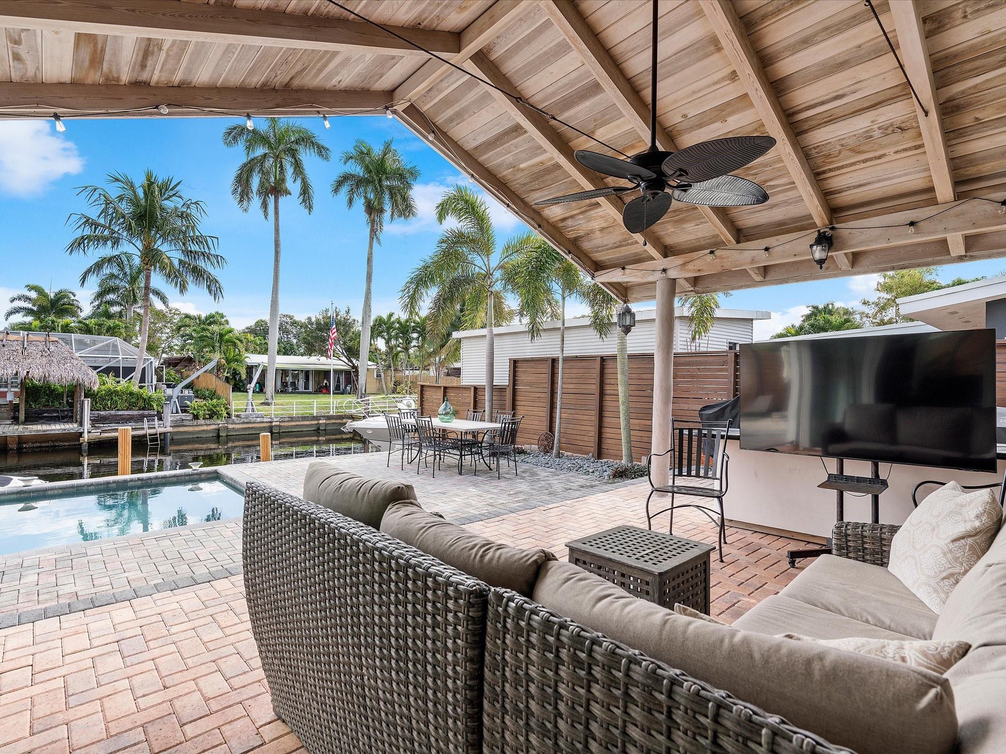 2430 Cat Cay Ln Property Photo 25