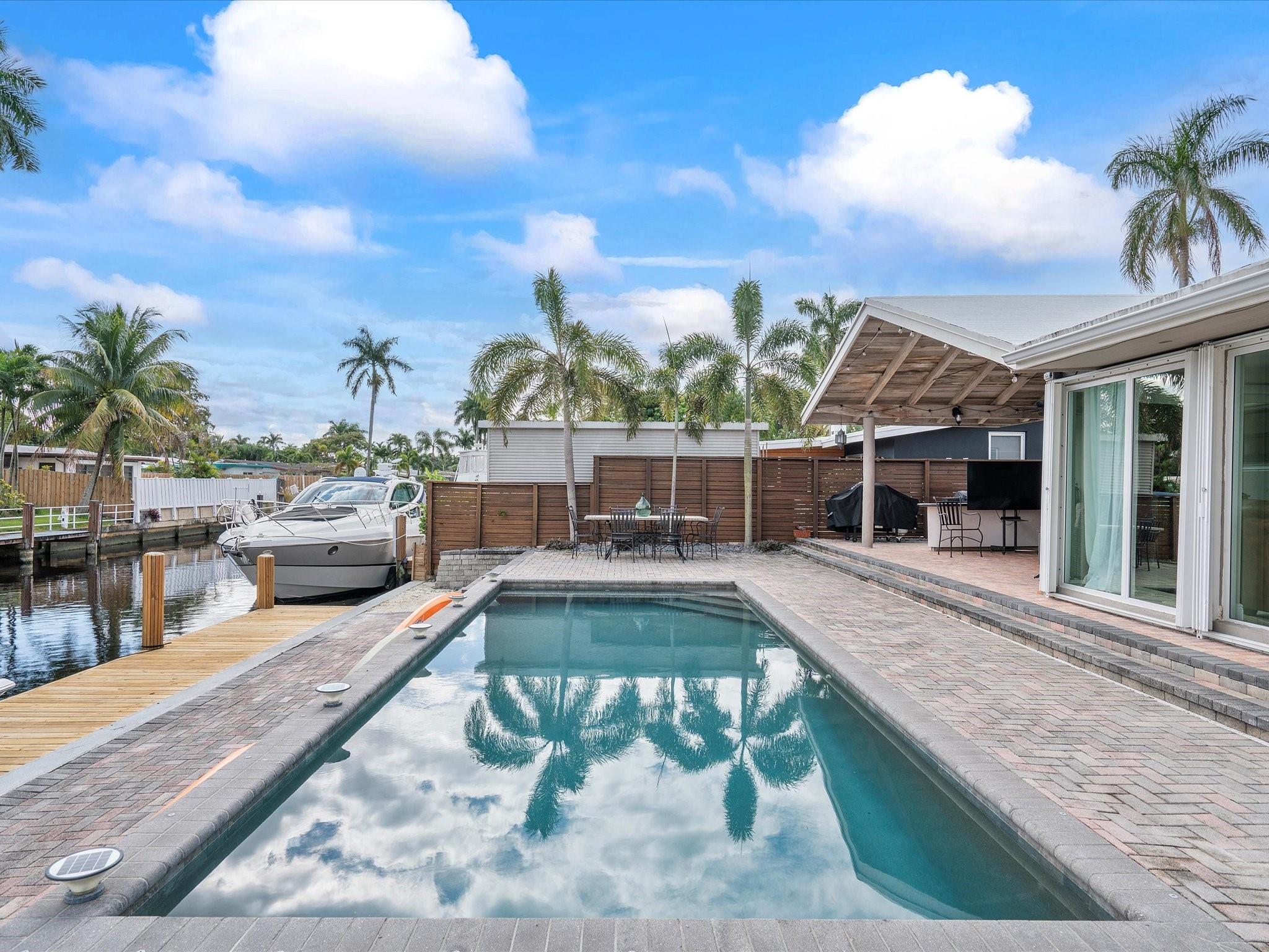 2430 Cat Cay Ln Property Photo 32