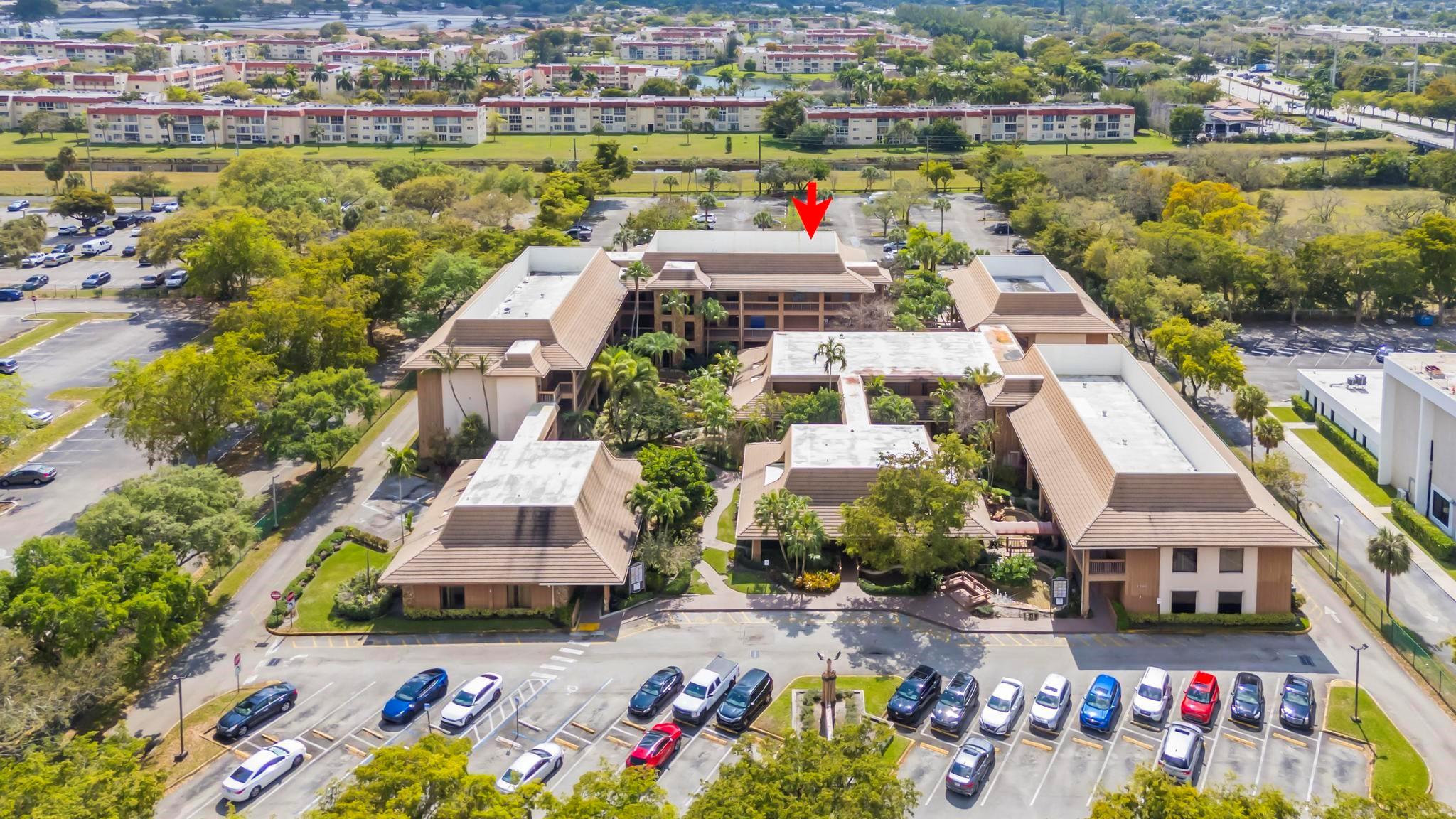 7800 W Oakland Park Blvd C-108 Property Photo 1