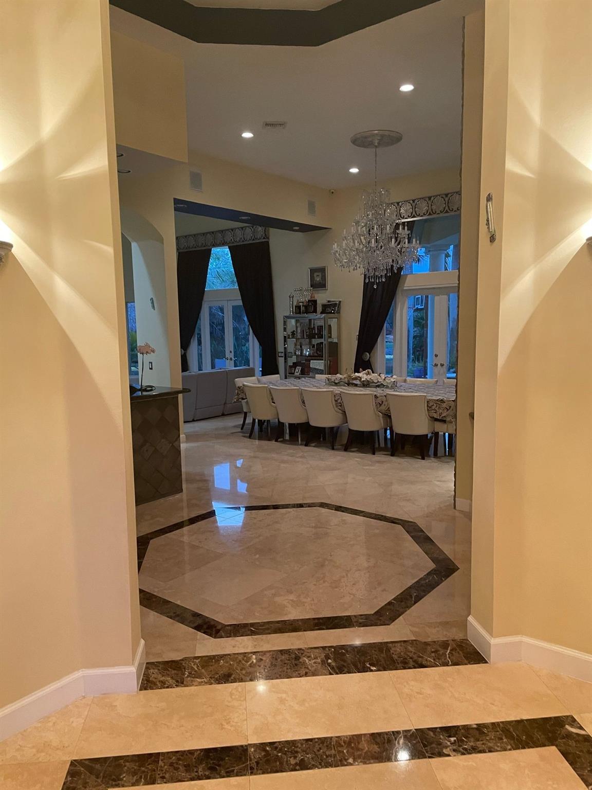 Banyan Oakridge 157 44 B Real Estate Listings Main Image