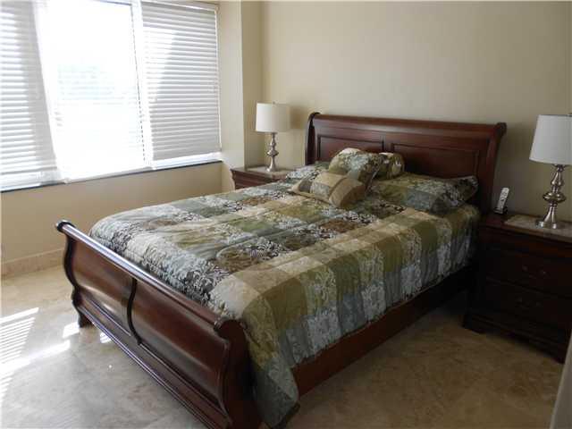 3233 Ne 34th St 322 Property Photo 16