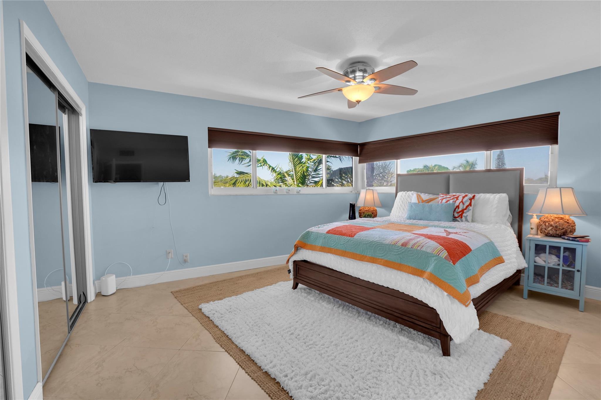 535 Hendricks Isle 305 Property Photo 15