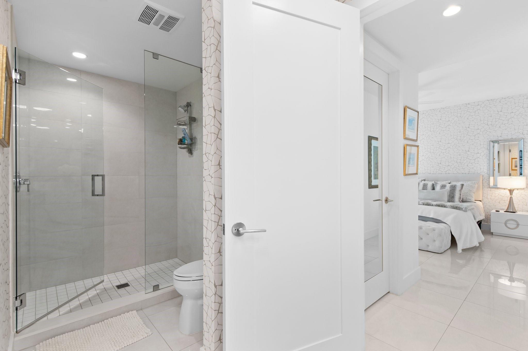 100 E Las Olas Blvd 1901 Property Photo 27