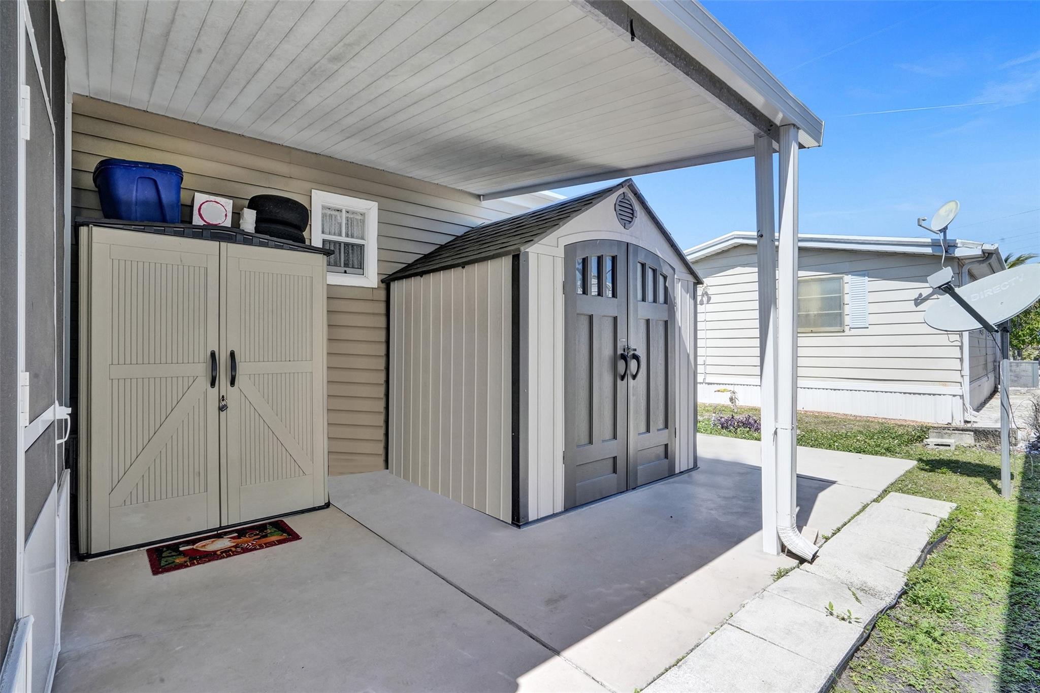 3221 Teakwood Ln Property Photo 11