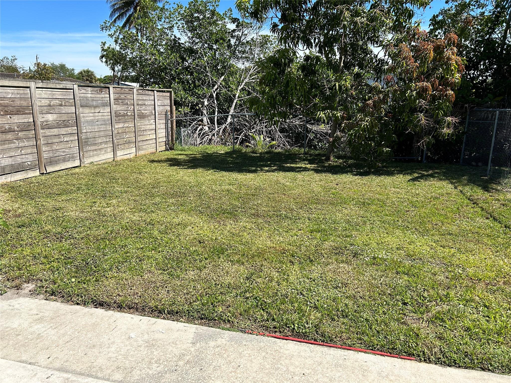 1980 Sw 28th Ave Property Photo 10