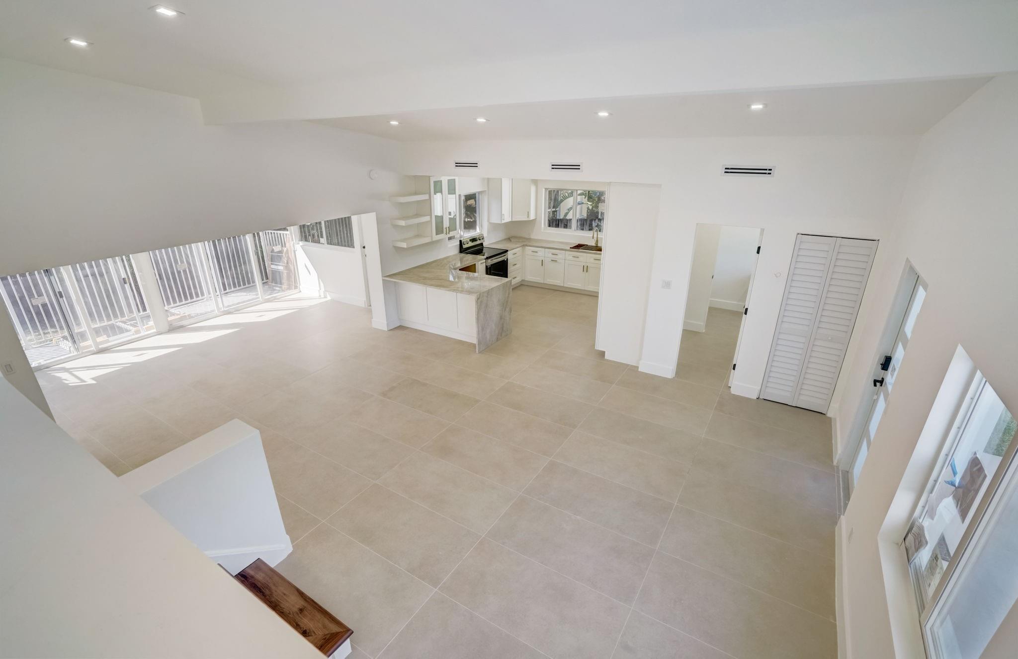 2407 Sugarloaf Ln Property Photo 11