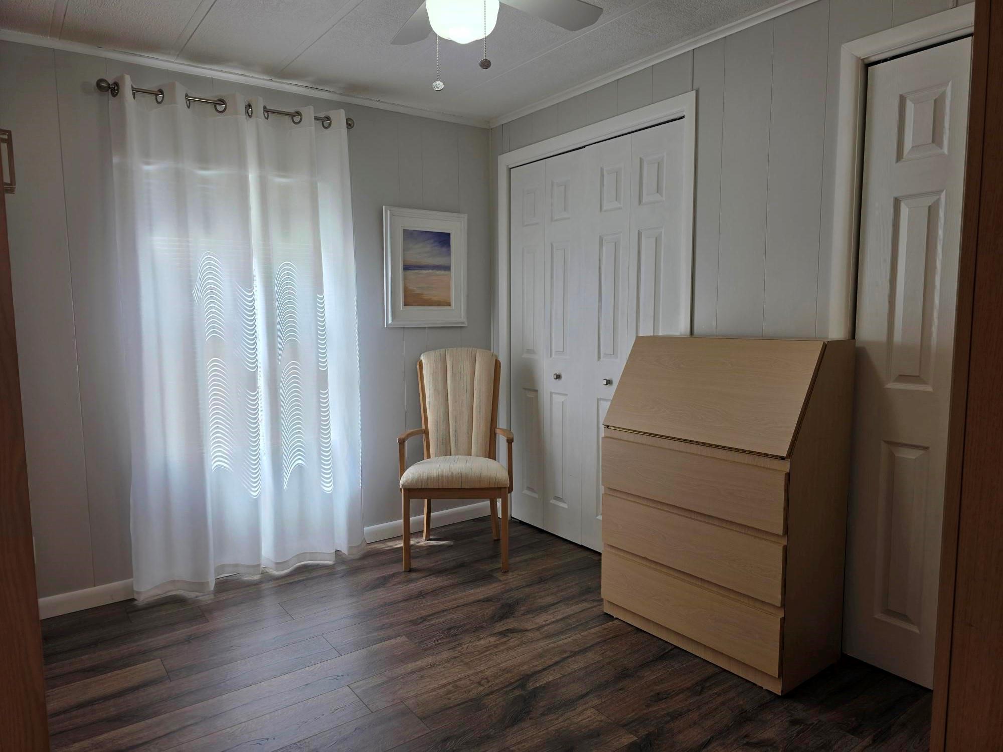 2441 Sw 52nd St Property Photo 13