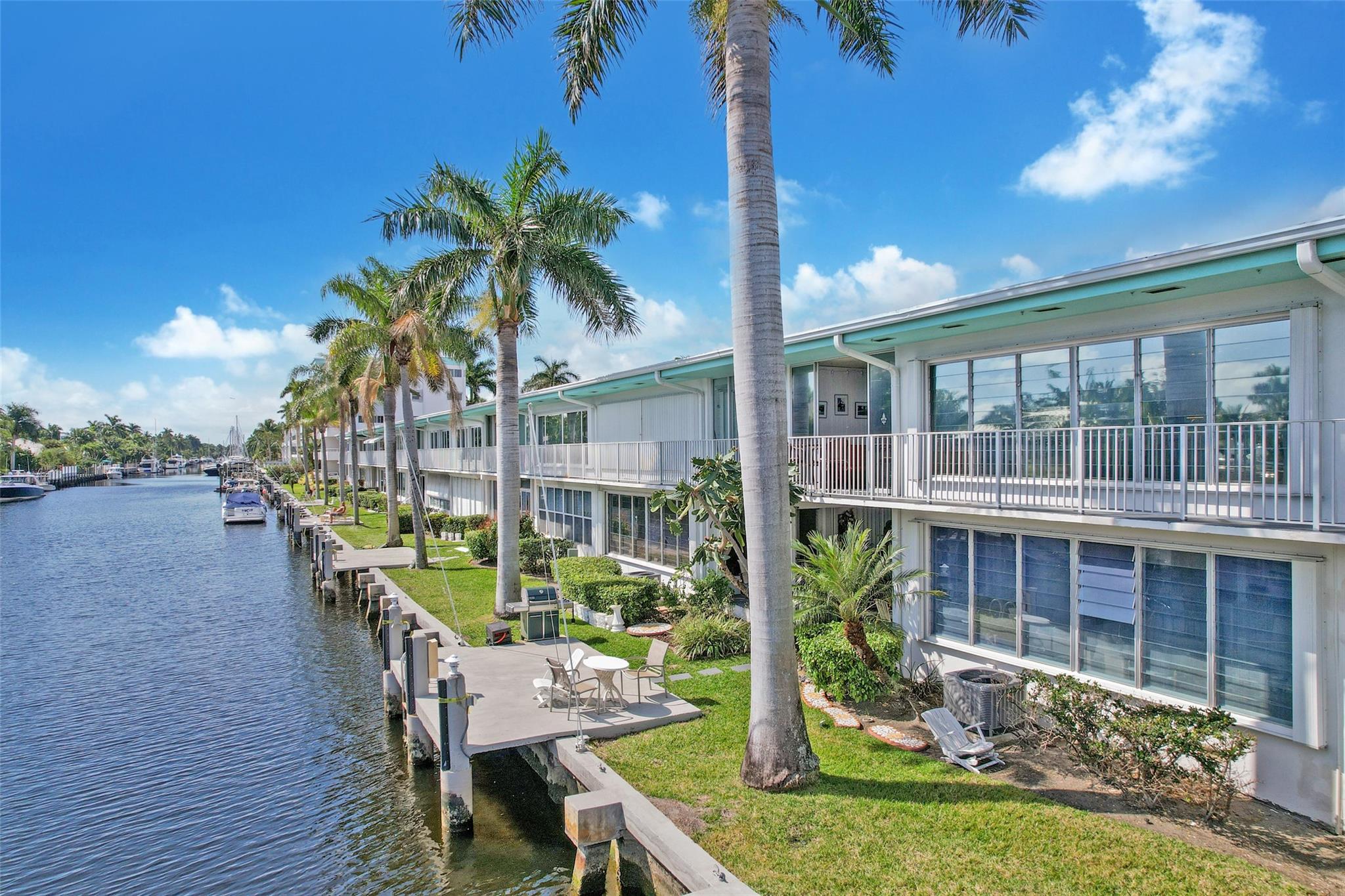 180 Isle Of Venice Dr 222 Property Photo 9