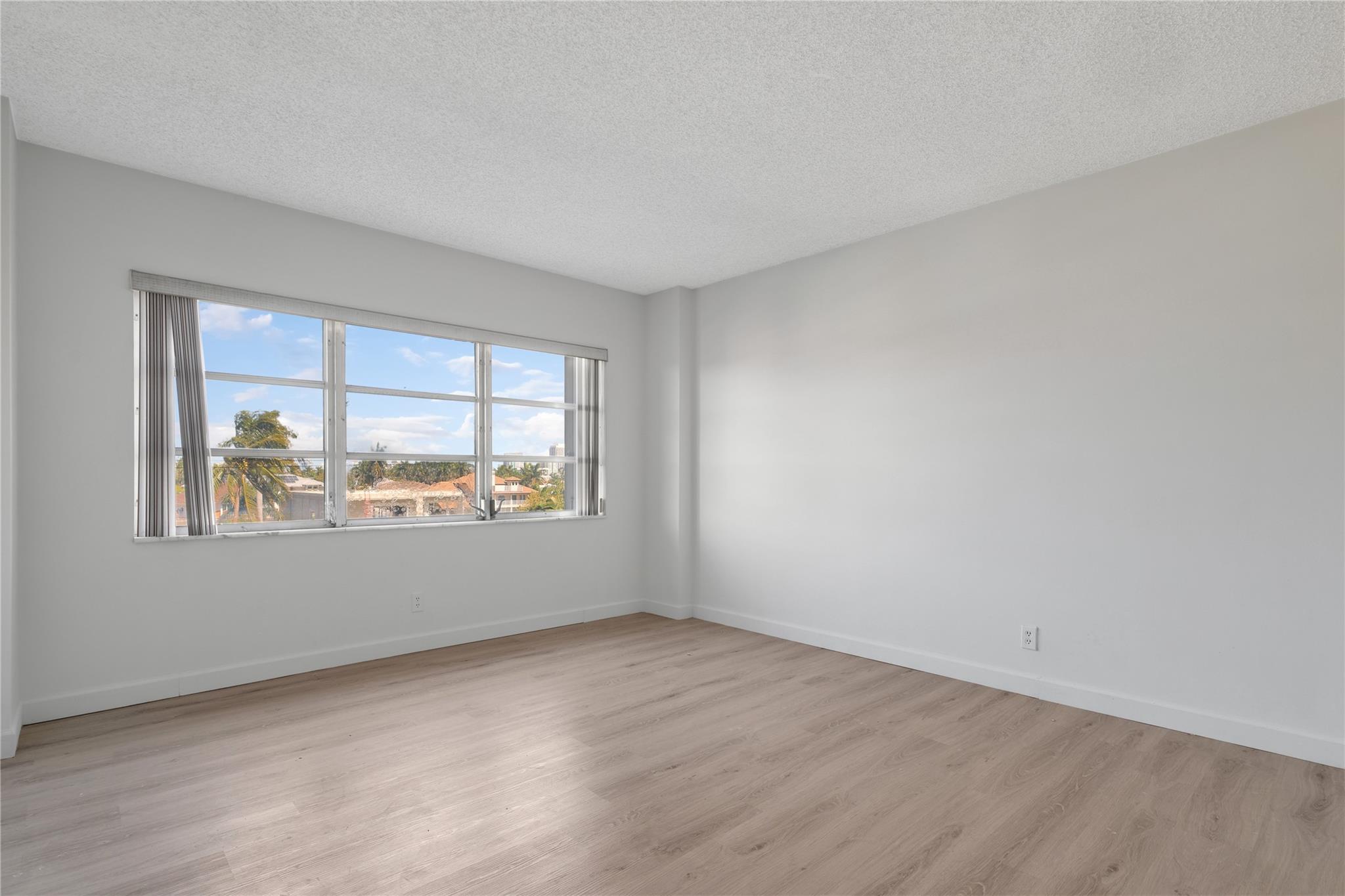 2500 E Las Olas Blvd 406 Property Photo 13