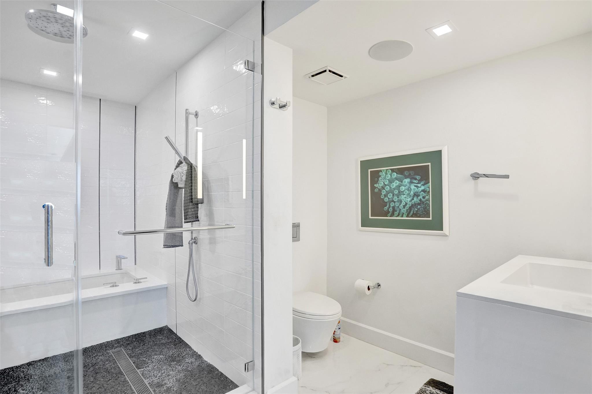 545 S Fort Lauderdale Beach Blvd 1701 Property Photo 11