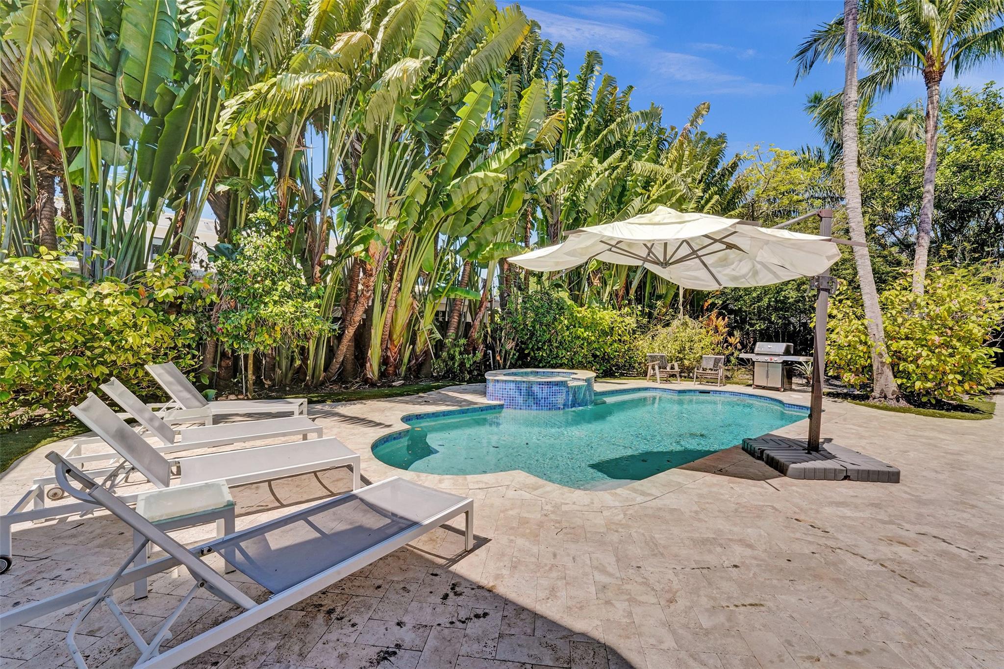 459 Ne 15th Ave Property Photo 16