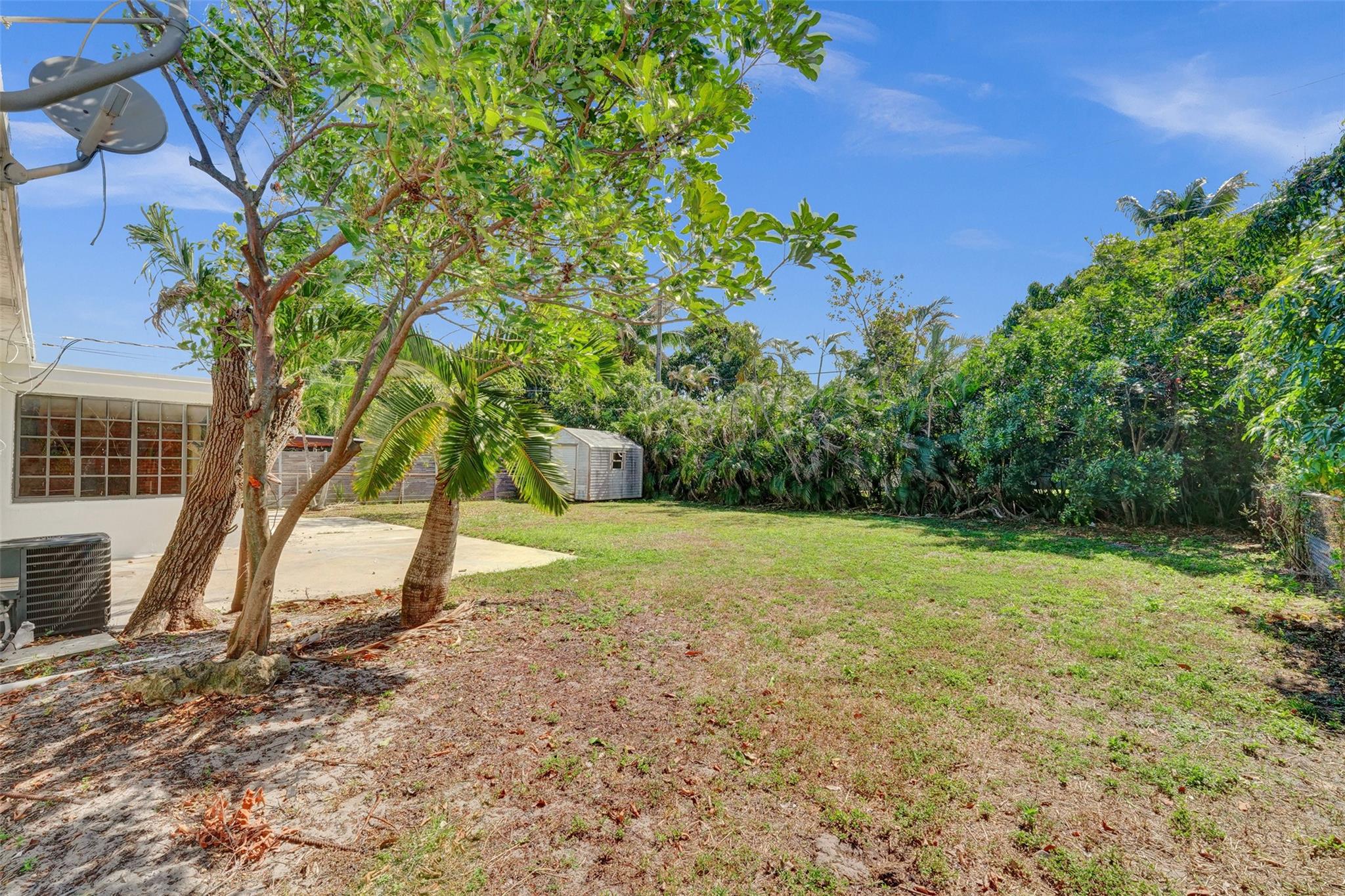 1030 Alabama Ave Property Photo 11