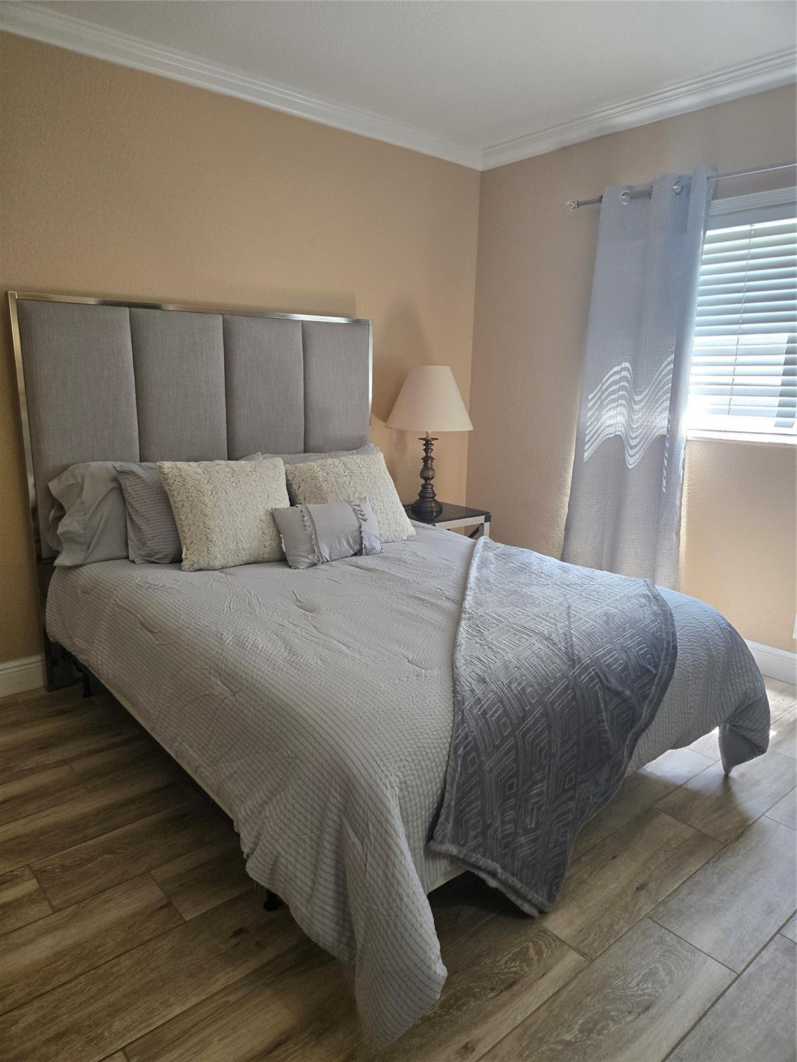 924 Se 2nd 11 Property Photo 6