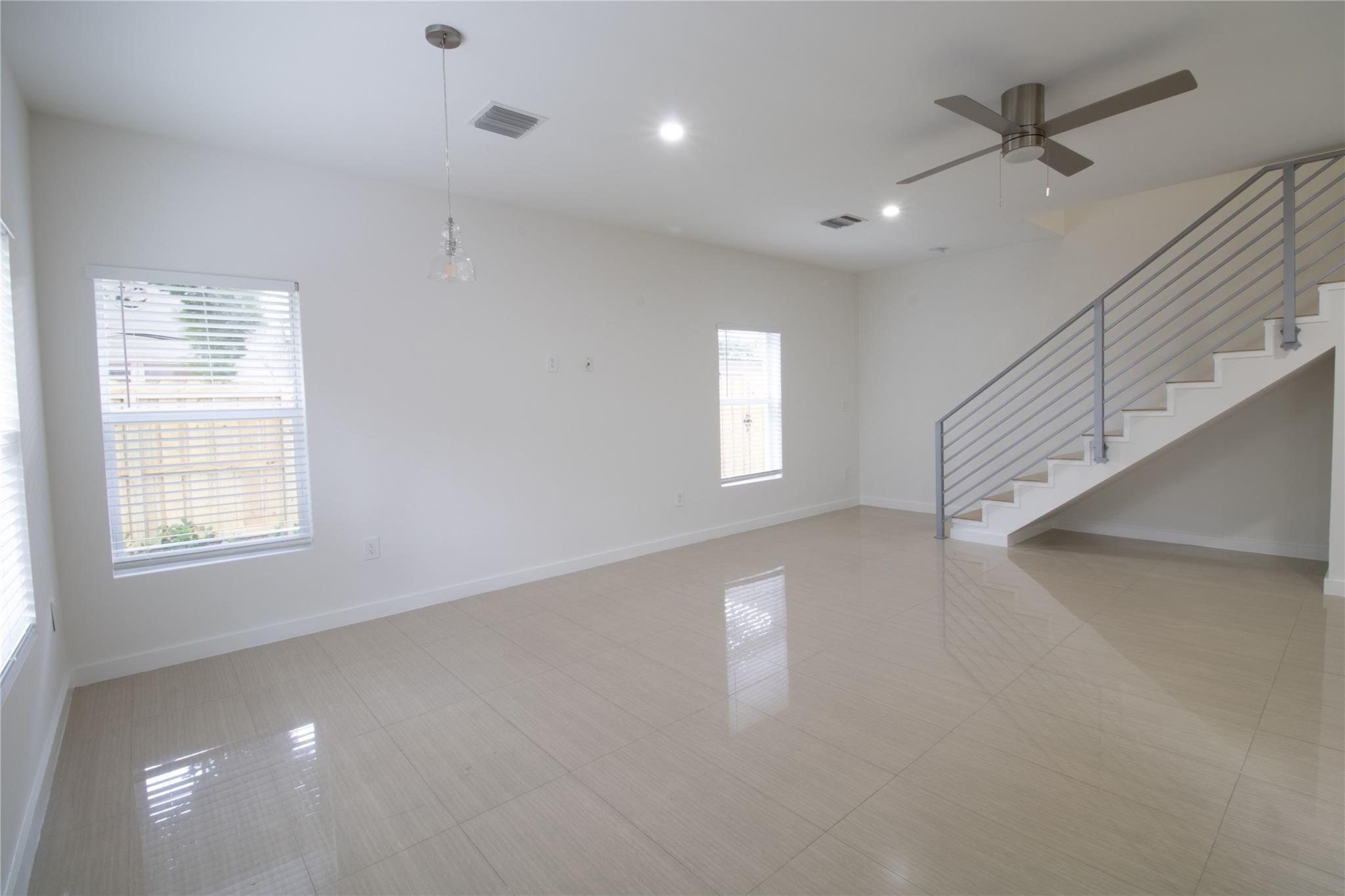 426 Se 16th Street Property Photo 11