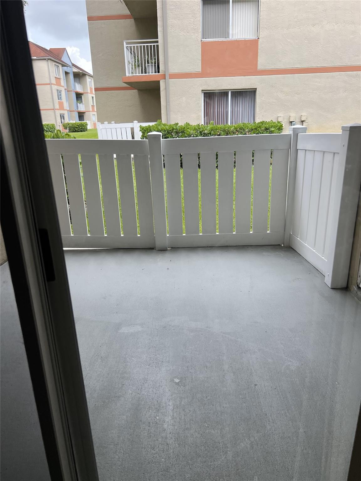 18860 Nw 57th Avenue 106 Property Photo 15