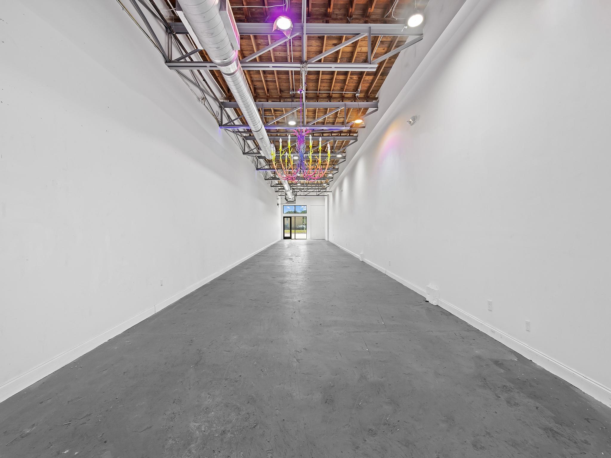 2000 S Federal Hwy Property Photo 7