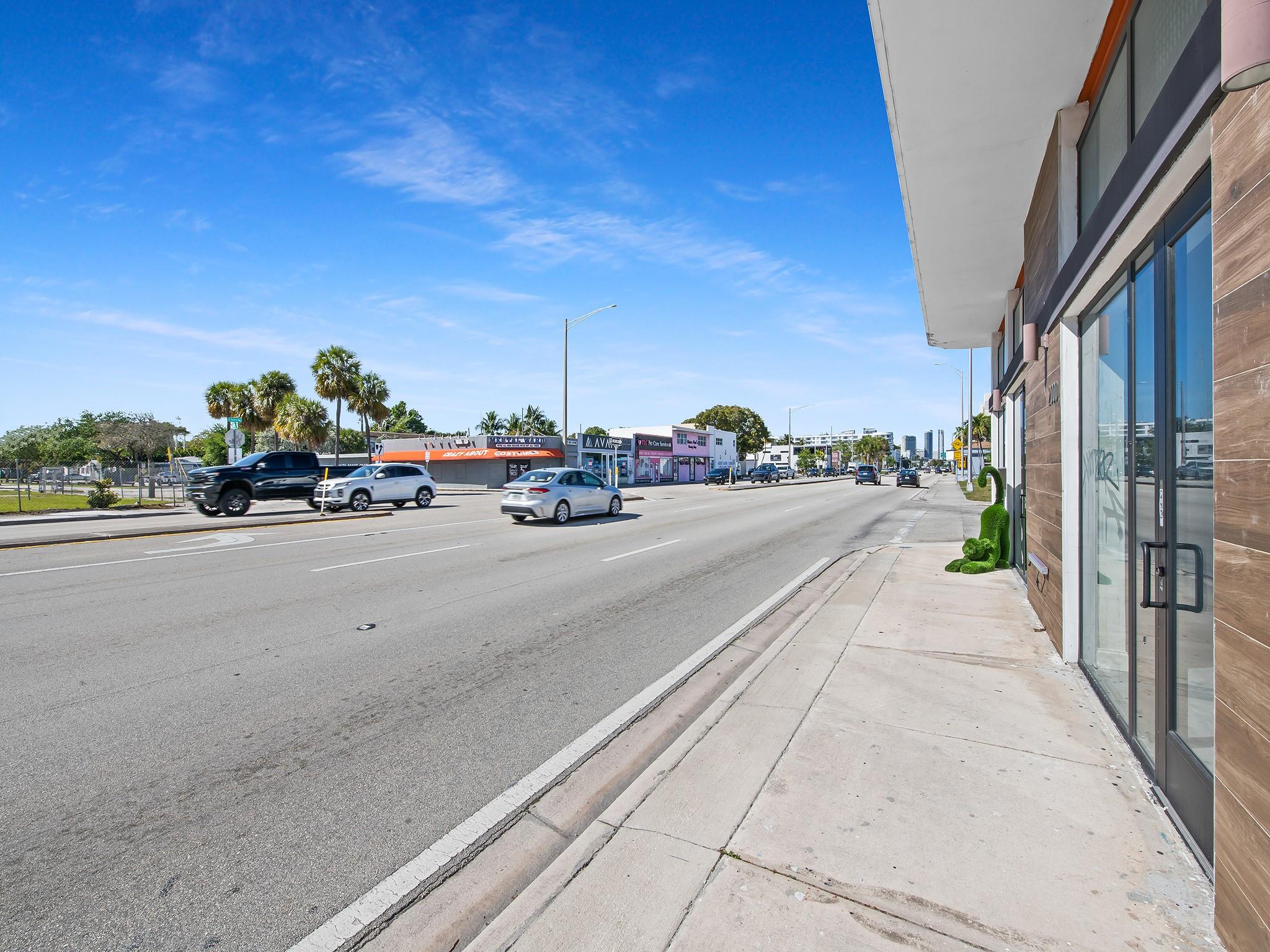 2000 S Federal Hwy Property Photo 13