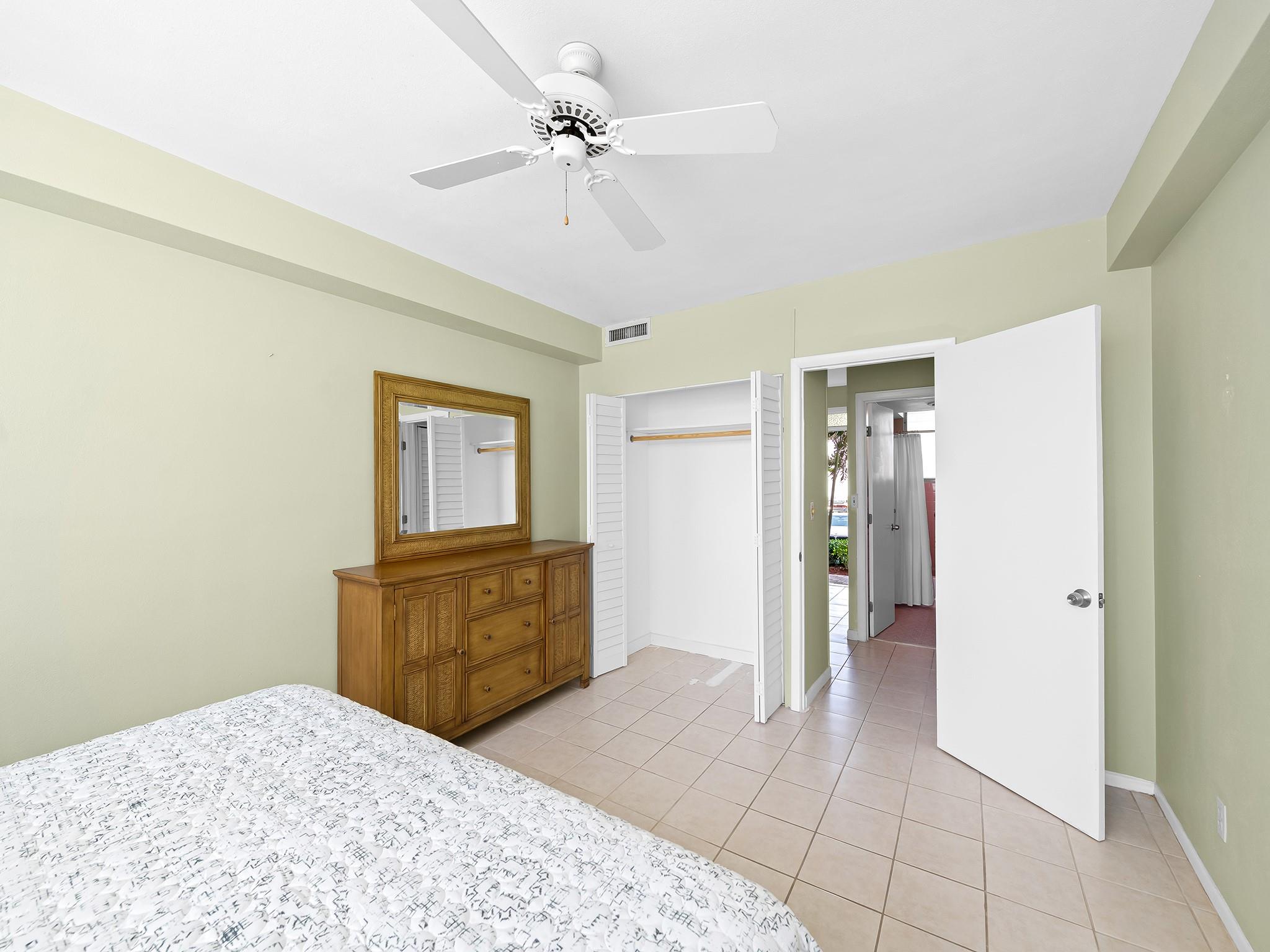 1900 S Ocean Dr 105 Property Photo 10