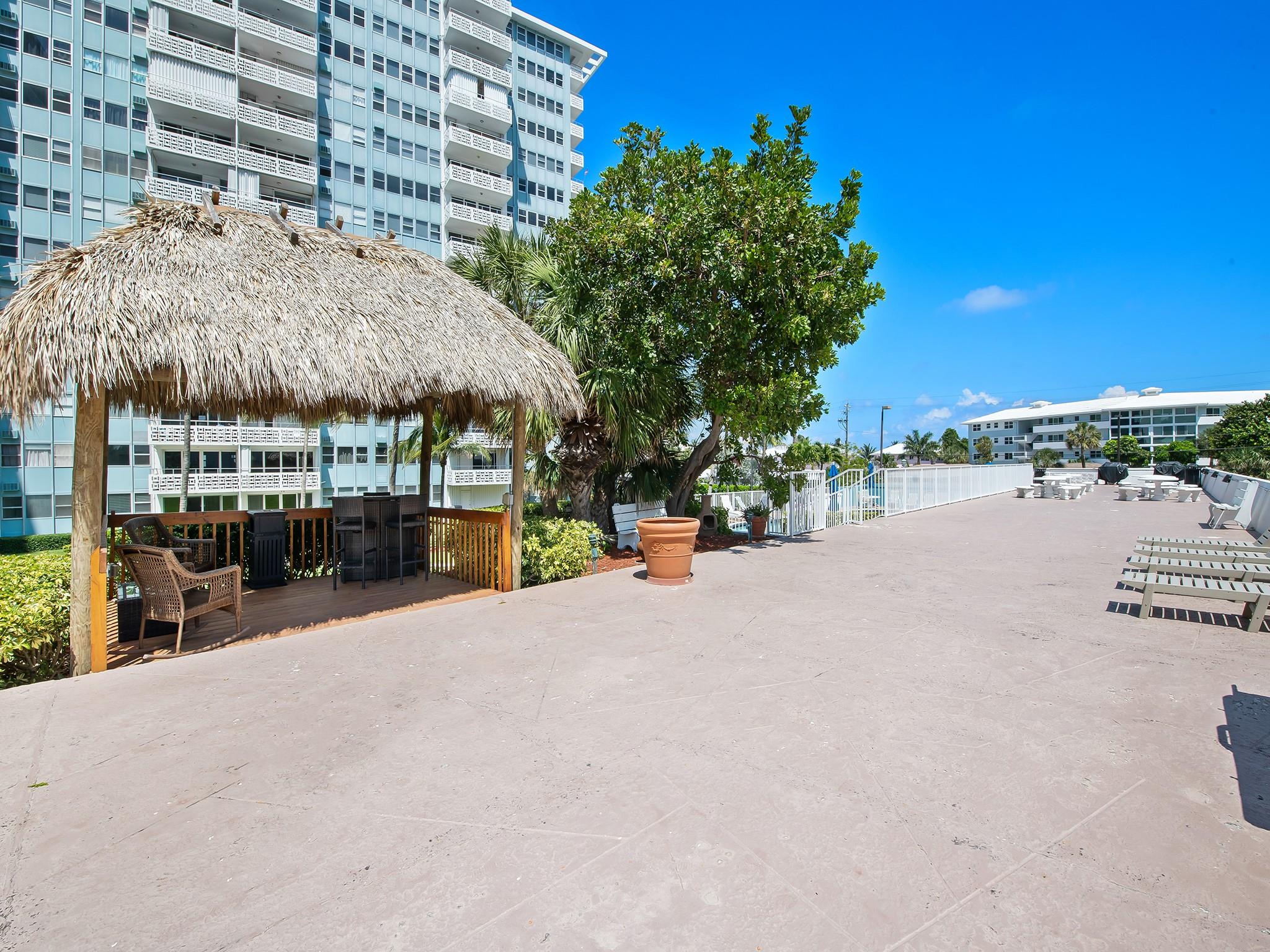 1900 S Ocean Dr 105 Property Photo 16