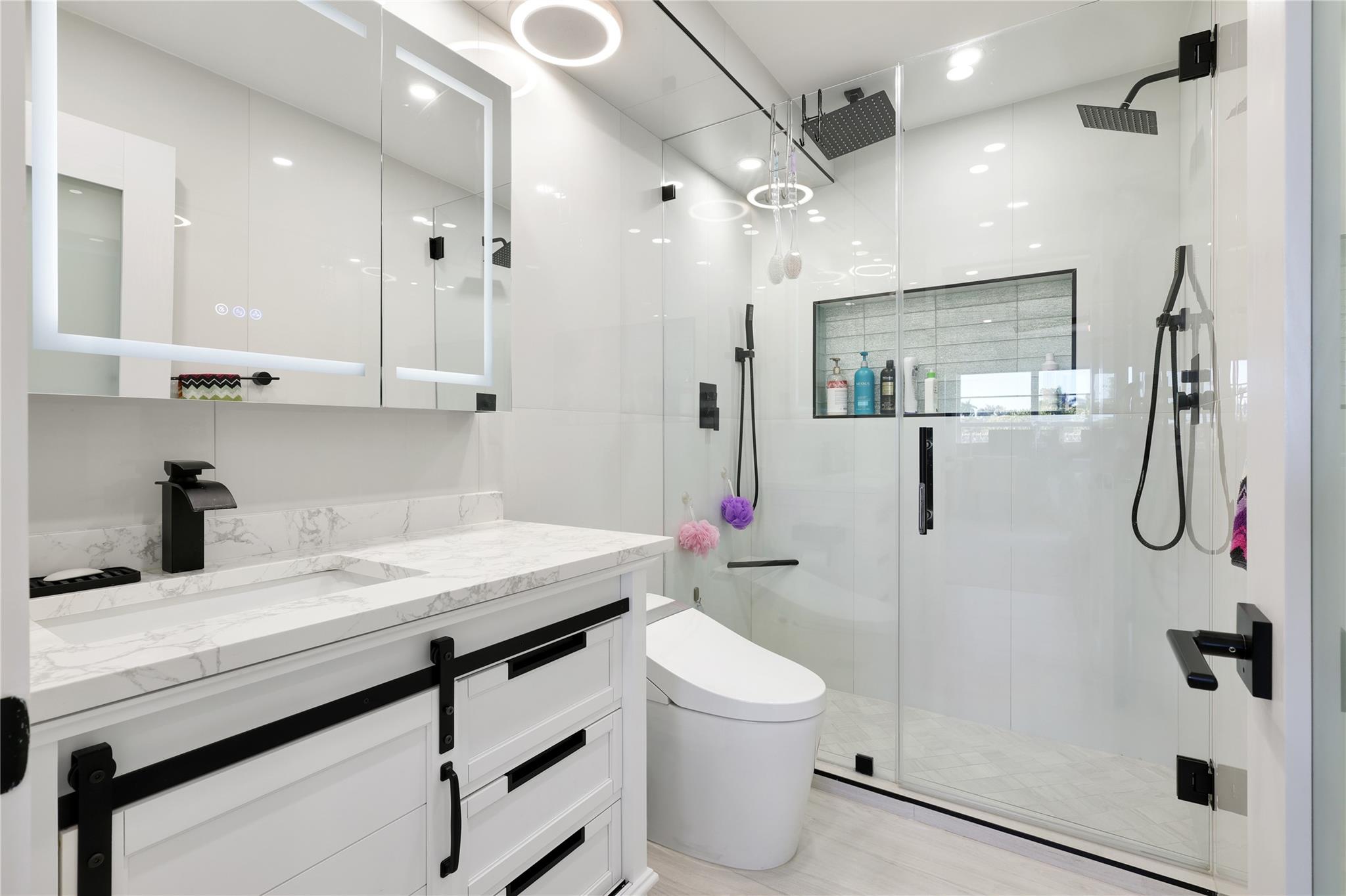 2500 E Las Olas Blvd 307 Property Photo 16